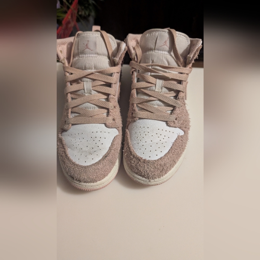 Air Jordan High-Top Sneakers Kids Size 3Y
